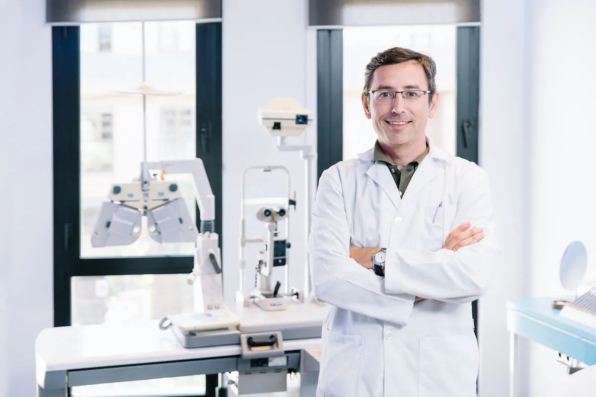 ¿Cómo prepararte para una rinoplastia?